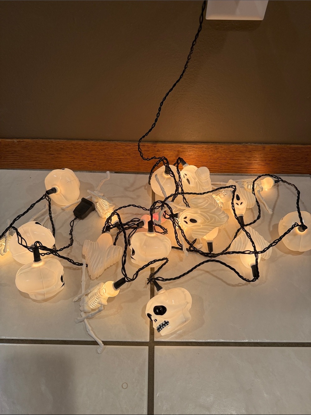 Vtg Blow Mold Halloween Skull & Ghost String Lights Blinking